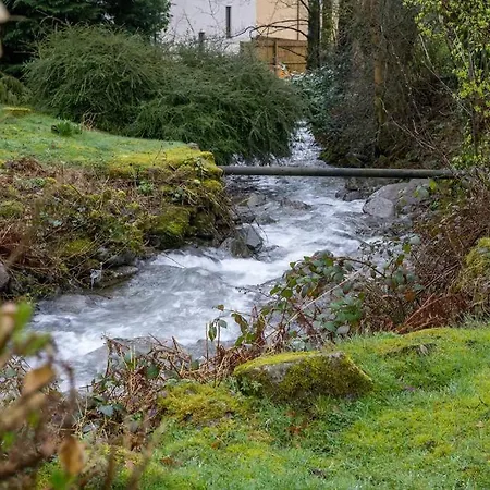 بيت للعطل Bellfoot Rural Family Escape With Hot Tub